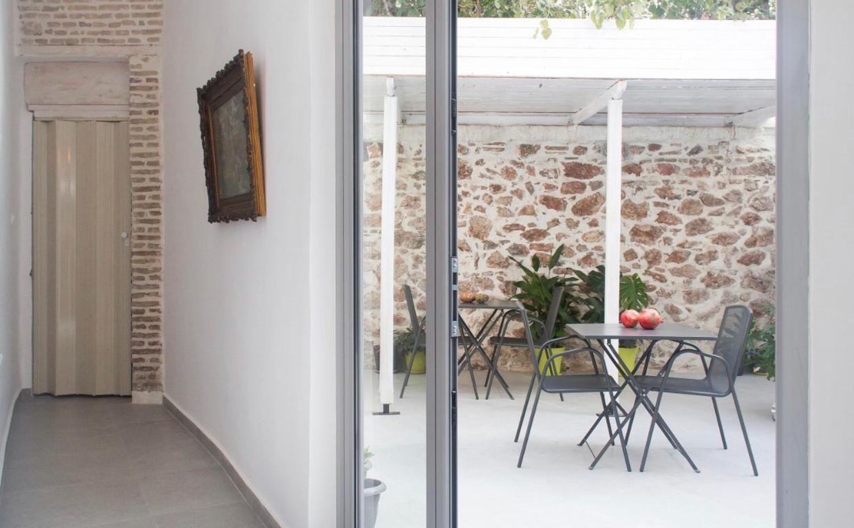 A Litte Taste Of Home Guest House Atena Exterior foto